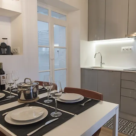 Apartament Golden Triangle - Graca, Alfama And Castelo *